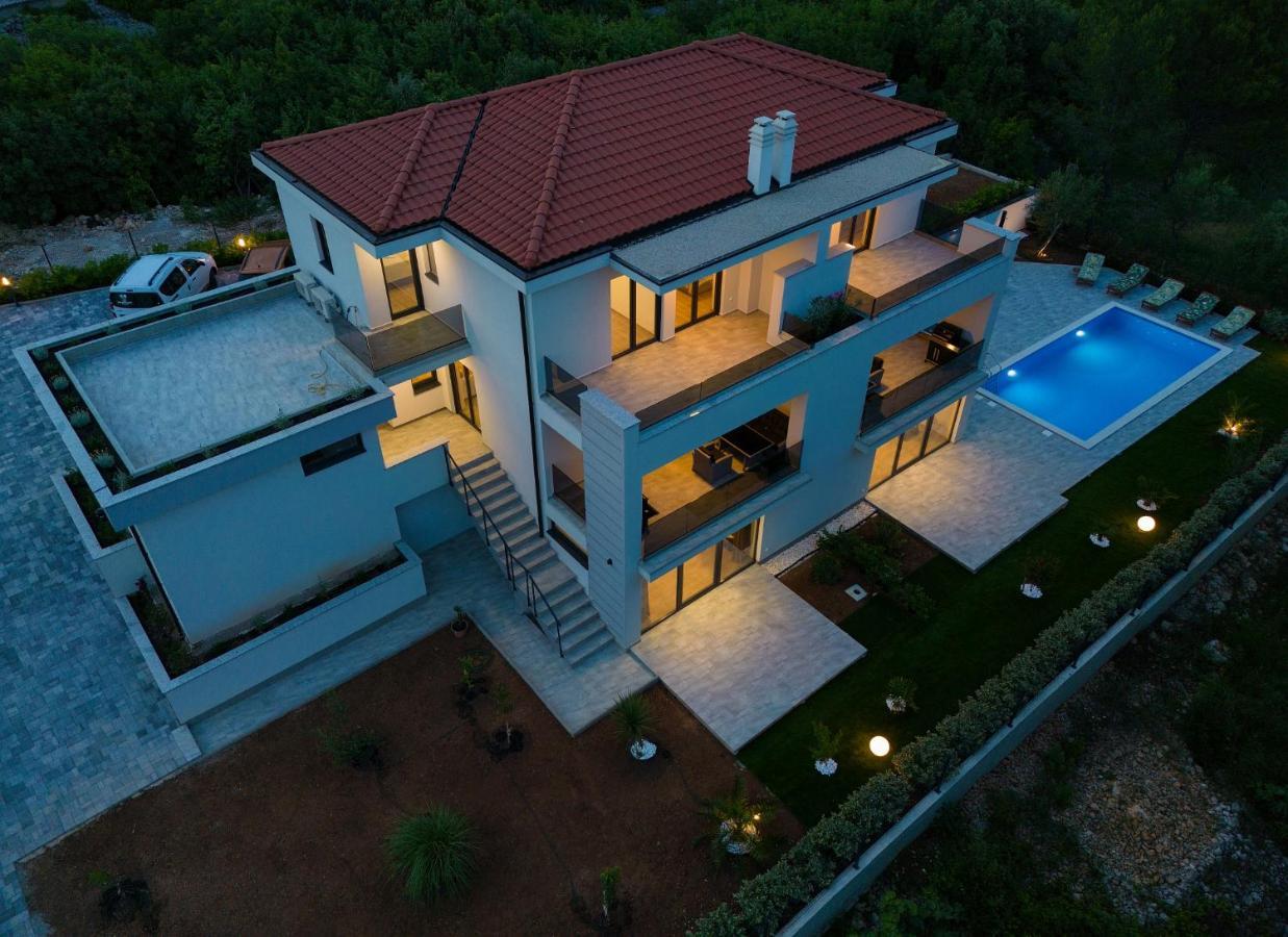 Apartments Paola & Karla With Pool Krk Town Εξωτερικό φωτογραφία