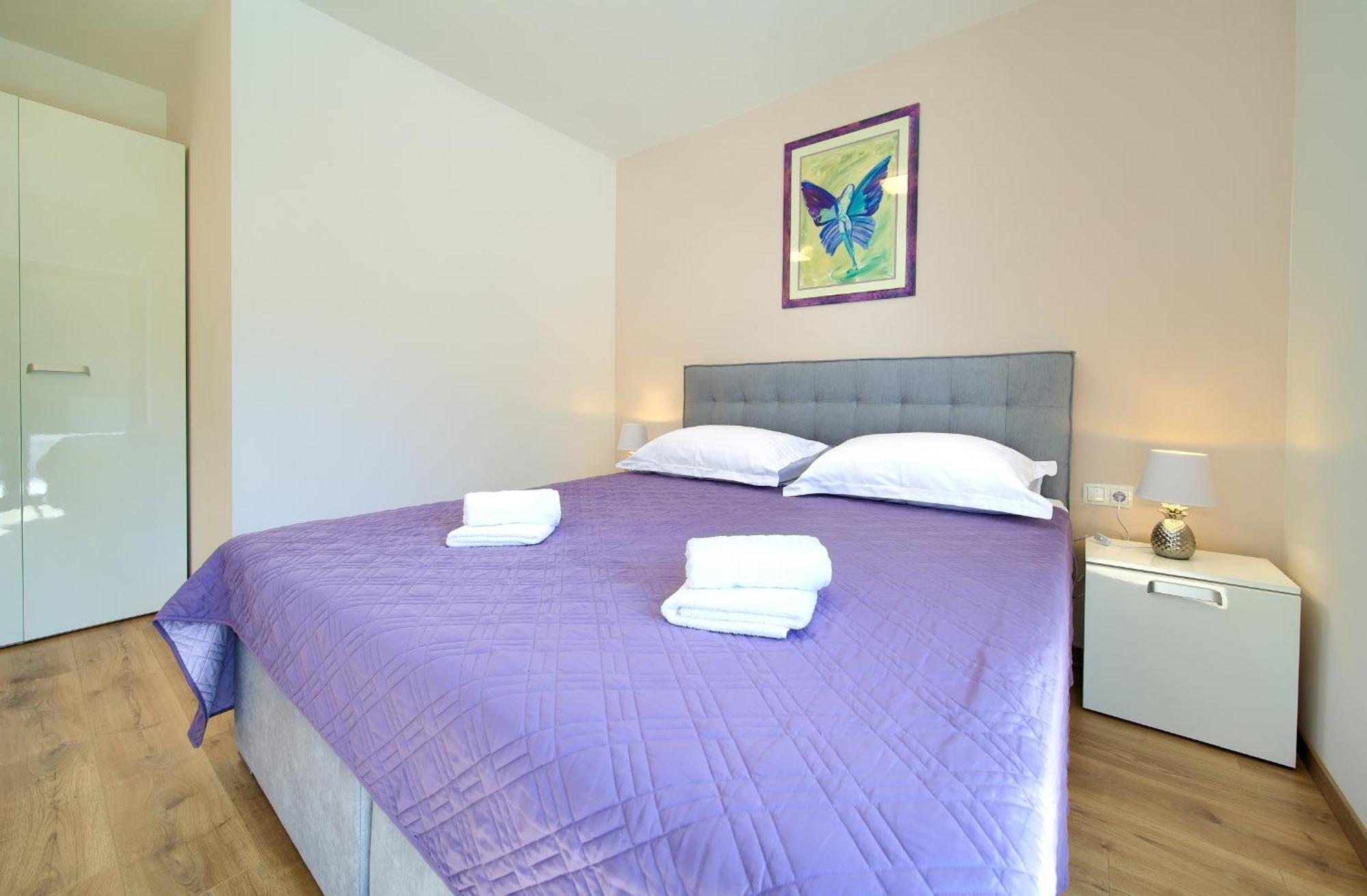Apartments Paola & Karla With Pool Krk Town Δωμάτιο φωτογραφία