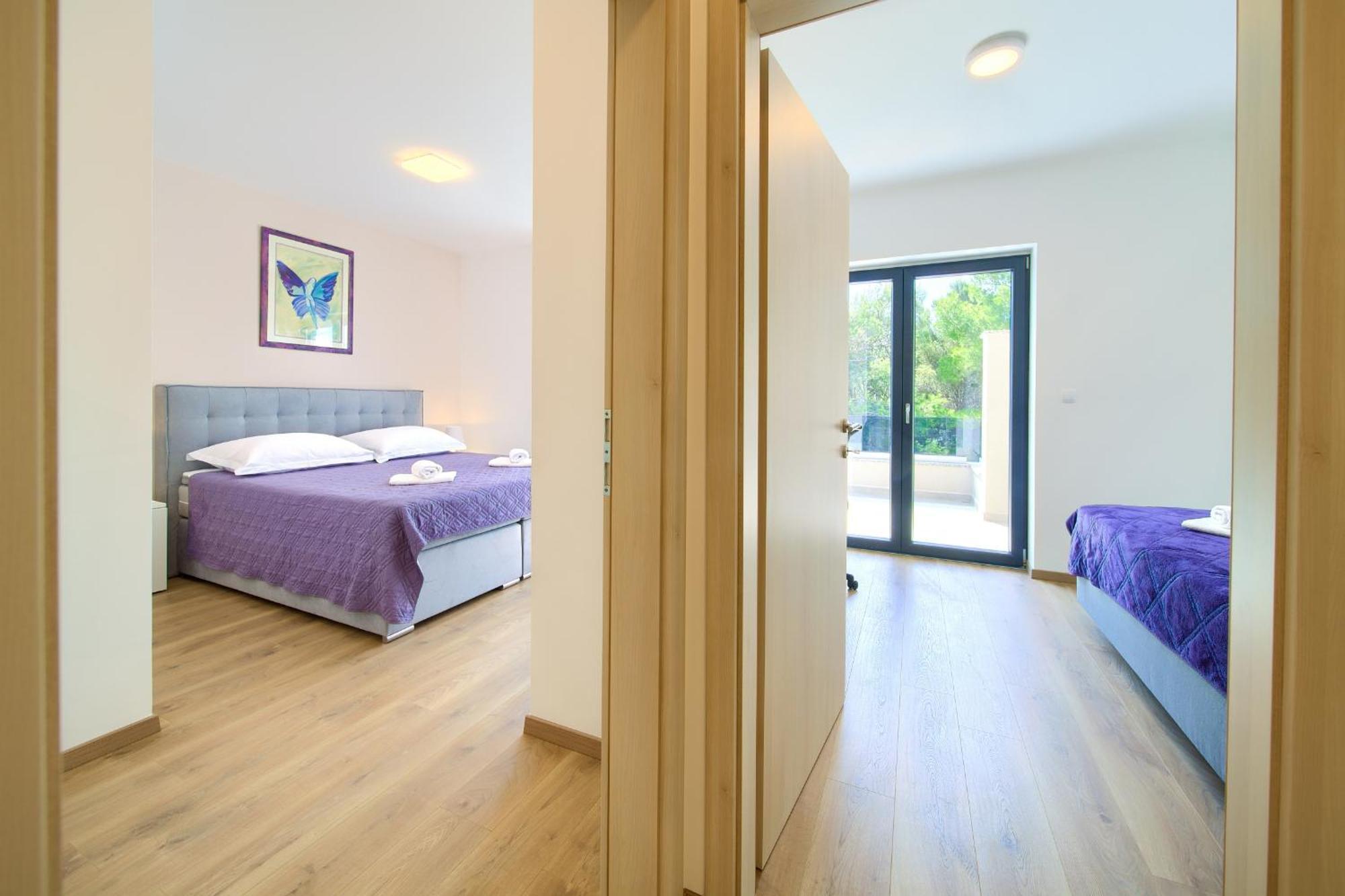 Apartments Paola & Karla With Pool Krk Town Δωμάτιο φωτογραφία