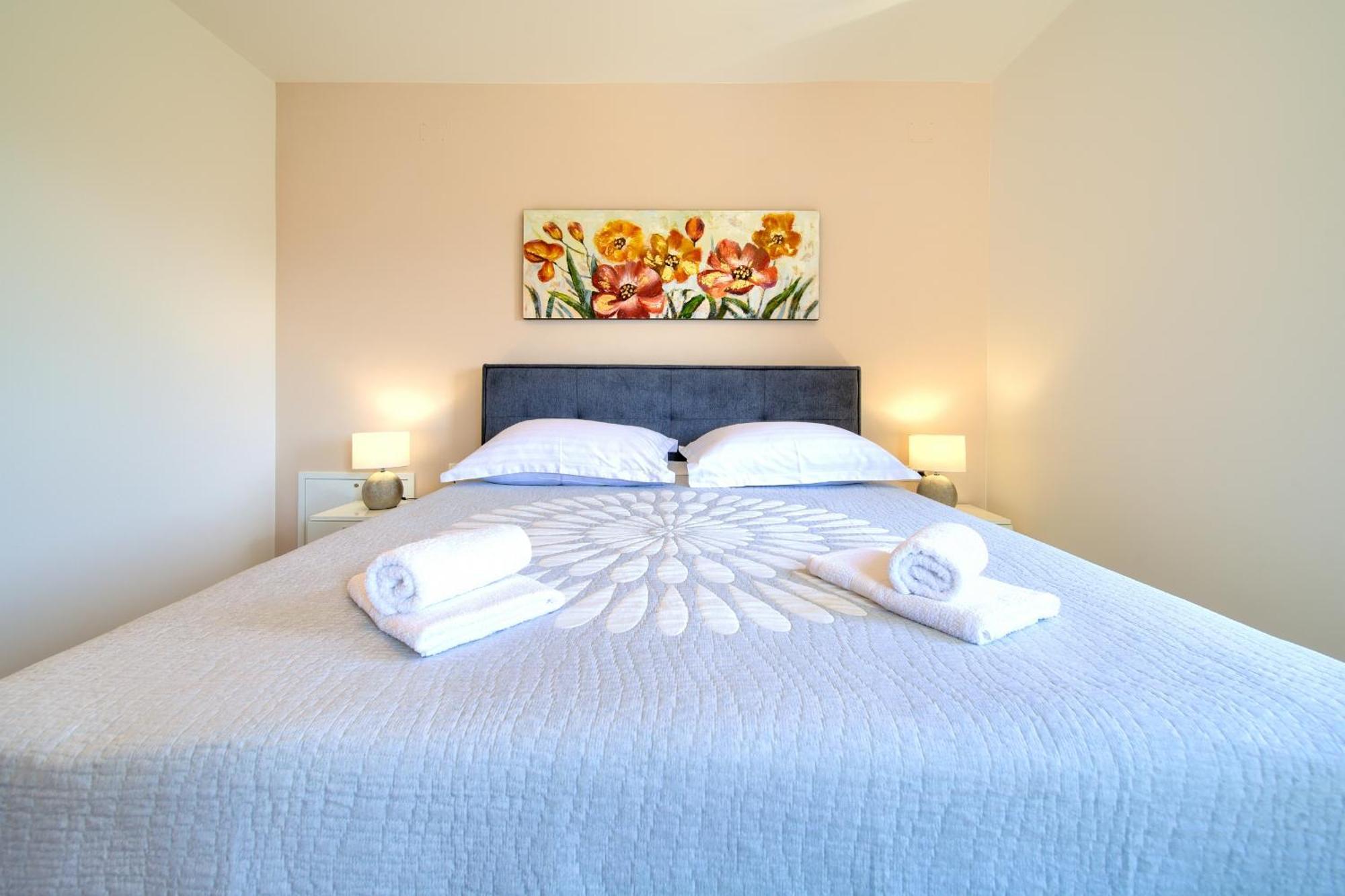 Apartments Paola & Karla With Pool Krk Town Δωμάτιο φωτογραφία